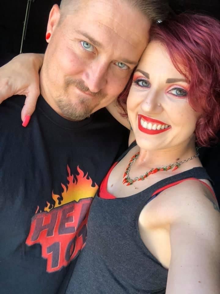 bella and dark
